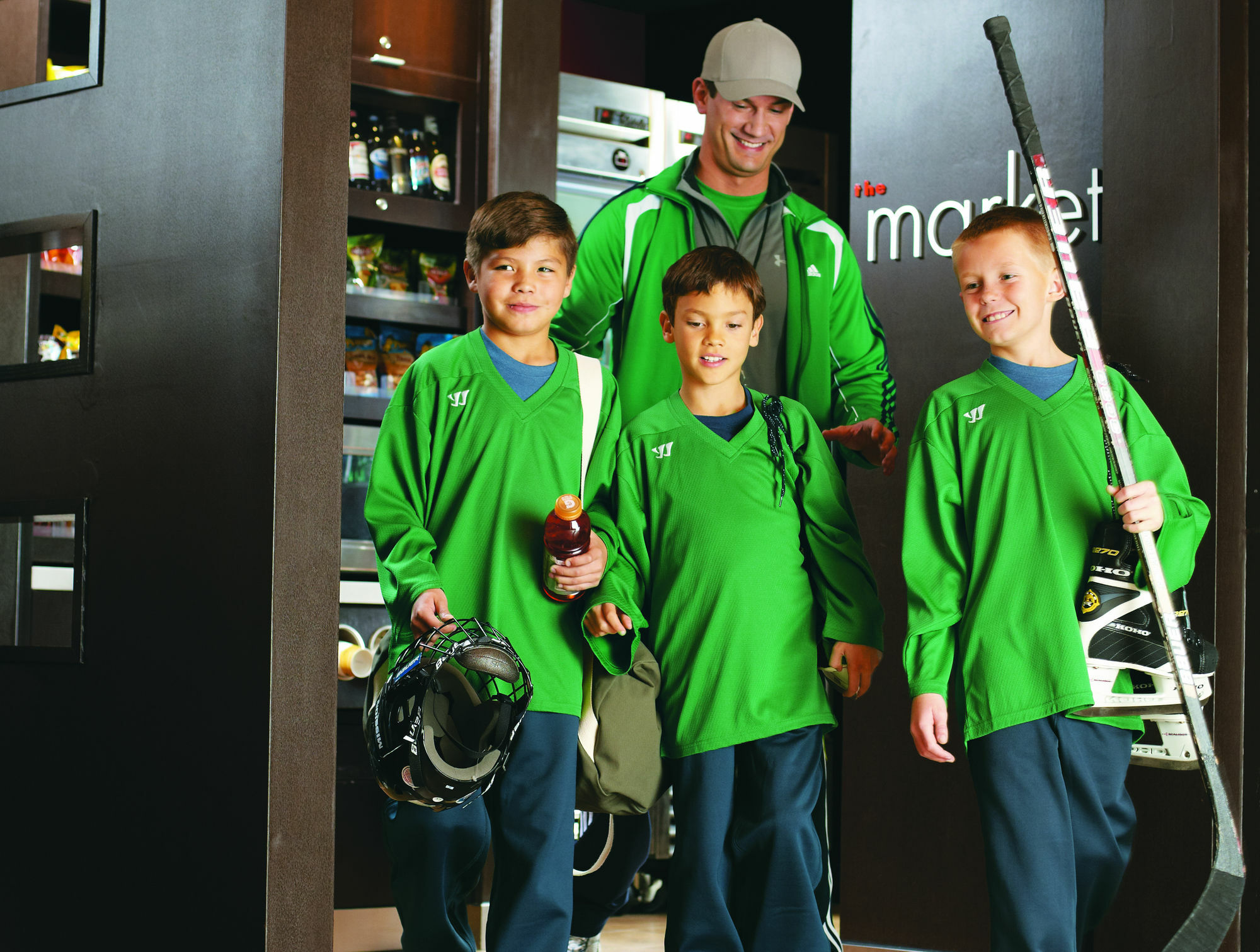Courtyard By Marriott Calgary South Hotel Buitenkant foto